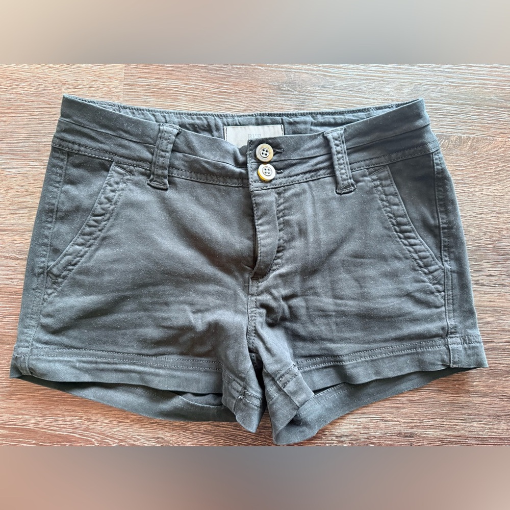 BKE Black Jean Shorts for Women, size 24.